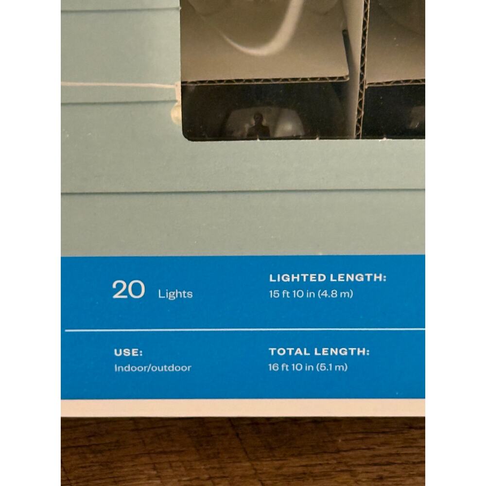 Room Essentials Indoor/Outdoor String 20 Bulb Plug-In Lights - 15ft 10in - NEW - Picture 2 of 4